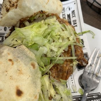 La Cocina De Mama - Skirt Steak Gordita - Mexican Near Me - Oak Lawn, Illinois