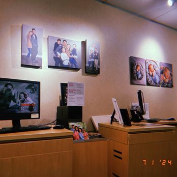 JCPenney Portrait Studio - Inside - Session Photography Near Me - Santa Clarita, California JCPenney Portrait Studio - Inside - Session Photography Near Me - Santa Clarita, California