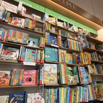 Barnes & Noble - Bookstores Near Me - Northbrook, Illinois Barnes & Noble - Bookstores Near Me - Northbrook, Illinois