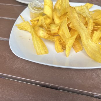 El Pub - Mariquitas - Cuban Near Me - Miami, Florida