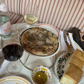 Bambini Paris - Table - Pizza Near Me - Paris