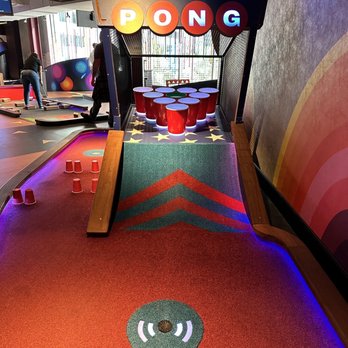 Puttshack - Houston - Mini Golf Near Me - Houston, Texas