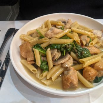 Petrillo's Italian Kitchen - Chicken Limon - Italian Near Me - Peabody, Massachusetts Petrillo's Italian Kitchen - Chicken Limon - Italian Near Me - Peabody, Massachusetts
