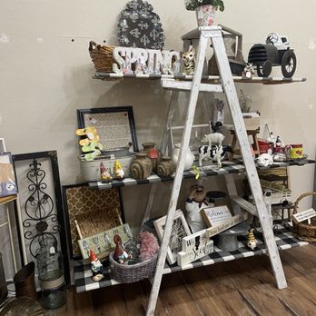 Mercantile On Main - Home decor! - Cosmetics & Beauty Supply Near Me - Farmersville, Texas Mercantile On Main - Home decor! - Cosmetics & Beauty Supply Near Me - Farmersville, Texas