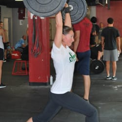 CrossFit Stamford - Kristie Split Jerk