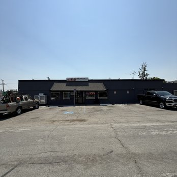Los Serranos Market - Beer, Wine & Spirits Near Me - Chino Hills, California Los Serranos Market - Beer, Wine & Spirits Near Me - Chino Hills, California