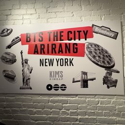 BTS THE CITY 'ARIRANG' sign