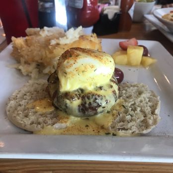 Henry's Restaurant & Bar - Crab Benedict, fresh fruit, and hash brown casserole. - American Near Me - Columbia, South Carolina