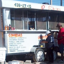 D Rick's Taqueria Trailor