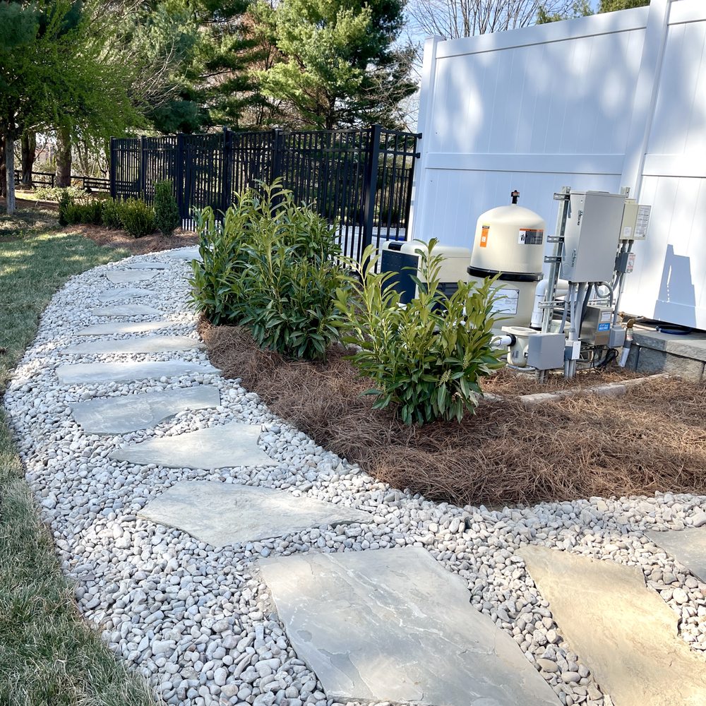Scearce Lawncare - Landscaping Near Me - Prospect, Kentucky Scearce Lawncare - Landscaping Near Me - Prospect, Kentucky