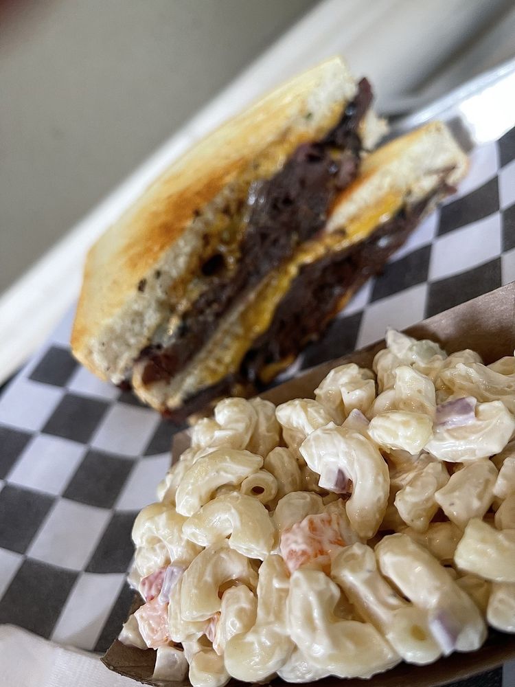 Houndstooth Kitchen & Eatery — Mexican restaurant in Maitland