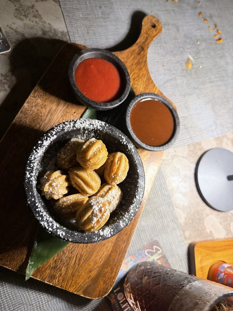 Lolita's Coastal Cocina Logo