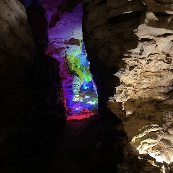 Mark Twain Cave - Landmarks & Historical Buildings Near Me - Hannibal, Missouri