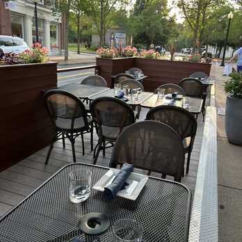 Asti - Outside seating - Pizza Near Me - Mashpee, Massachusetts