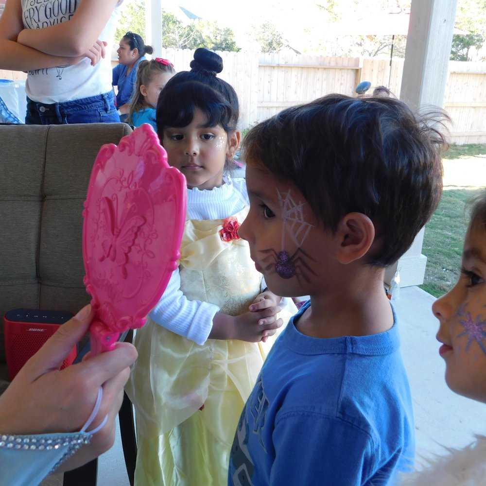 Lexi's Little Princesses - More facepaint - Party Characters Near Me Lexi's Little Princesses - More facepaint - Party Characters Near Me