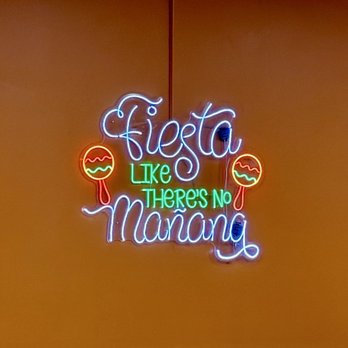 Que Pasa Tacos - Wall decor - Tacos Near Me - Bowling Green, Kentucky Que Pasa Tacos - Wall decor - Tacos Near Me - Bowling Green, Kentucky