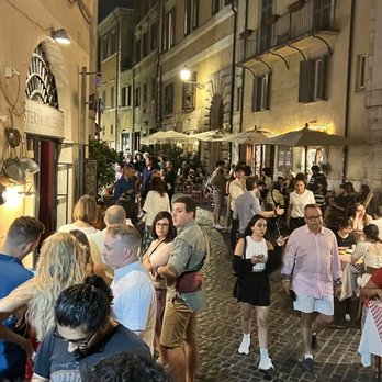 Cantina e Cucina - Line to get in - Cafeteria Near Me - Rome, RM