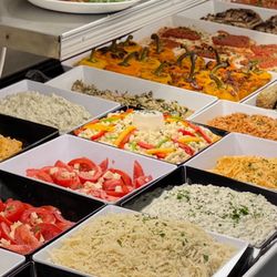 Old World Gourmet Market - Cooked foods