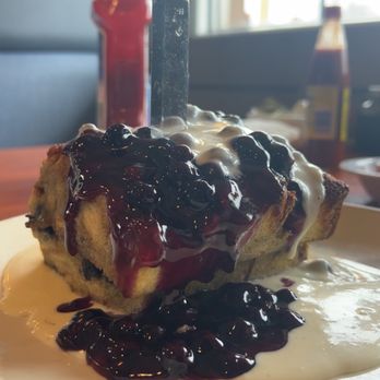 Blueberry Hill Breakfast Cafe - Baked Blueberry French Toast - Breakfast & Brunch Near Me - Homewood, Illinois