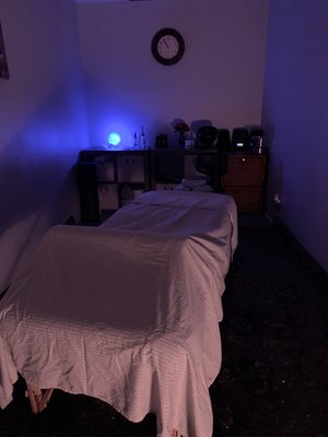 A Body Kneads Massage & Spa