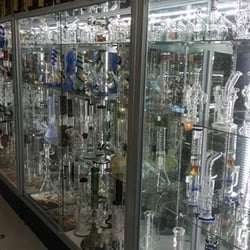 Keepsake Novelty Smoke Shop - New selection of Glass!