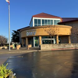 DMV- Sacramento South - Exterior