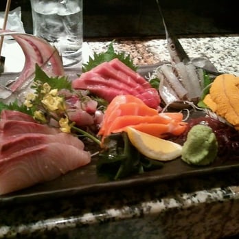 Taka - Clockwise from top left: Spanish mackerel, fatty tuna, needle fish, uni, salmon, and amberjack - Sushi Bars Near Me - San Diego, California Taka - Clockwise from top left: Spanish mackerel, fatty tuna, needle fish, uni, salmon, and amberjack - Sushi Bars Near Me - San Diego, California