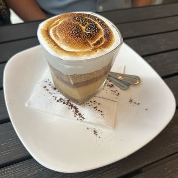 Cooper’s Hawk Winery & Restaurant - S'mores - Wine Bars Near Me - Wesley Chapel, Florida Cooper’s Hawk Winery & Restaurant - S'mores - Wine Bars Near Me - Wesley Chapel, Florida