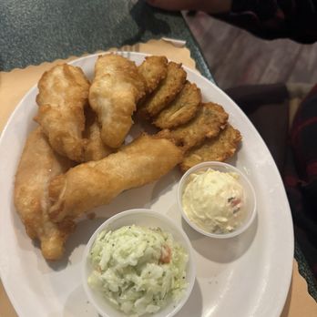 Maiden Lake Supper Club - American Near Me - Mountain, Wisconsin