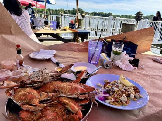 Skipper's Pier Restaurant & Dock Bar by null