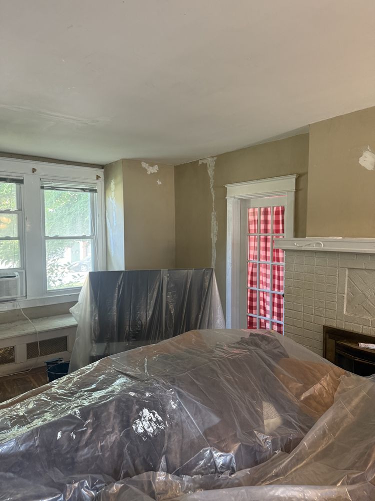 Slide of General Management Real Estate