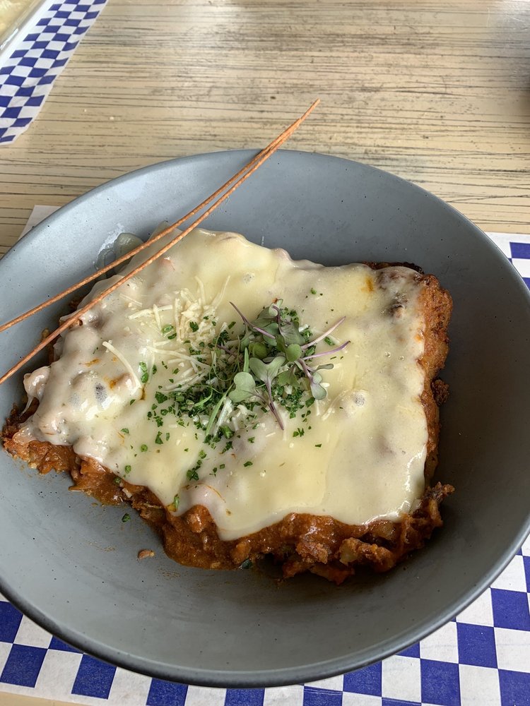 Augustos Trattoria Italiana