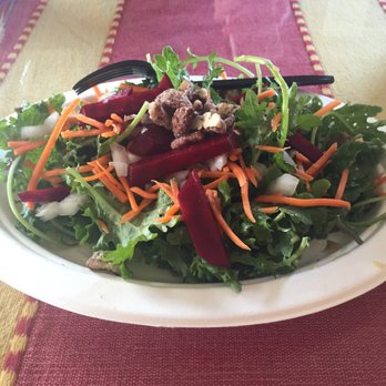 El Cantaro - Kale salad, candied pecans, beets - Mexican Near Me - Monterey, California