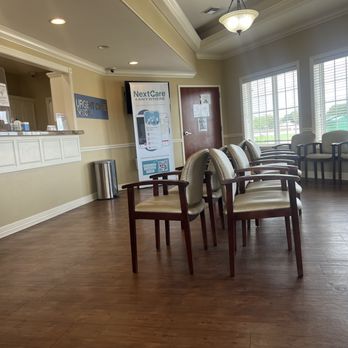 NextCare Urgent Care Victoria - Sam Houston Drive - Waiting room - Medical Centers Near Me - Victoria, Texas