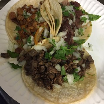 Tacos El Asadero - Spicy pork and lengua - Food Trucks Near Me - Seattle, Washington Tacos El Asadero - Spicy pork and lengua - Food Trucks Near Me - Seattle, Washington