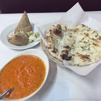 Indian Grill - Tikka Masala sauce, garlic naan, Vegetable Samosa - Indian Near Me - Pensacola, Florida