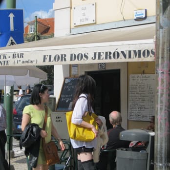 Flor dos Jeronimos - Portuguese Near Me - Lisbon, 11