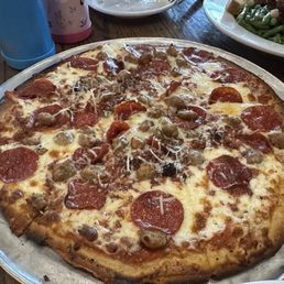 3 meat pizza 3 meat pizza