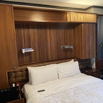 Le Meridien - King size bed - Hotels Near Me - New York, New York Le Meridien - King size bed - Hotels Near Me - New York, New York
