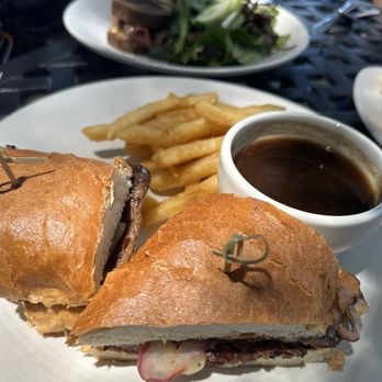 Geyserville Grille - Sonoma dip - American Near Me - Geyserville, California