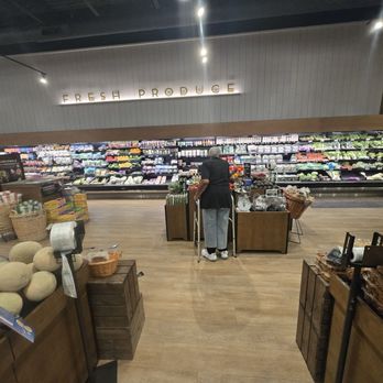 The Fresh Market - Grocery Near Me - Gambrills, Maryland