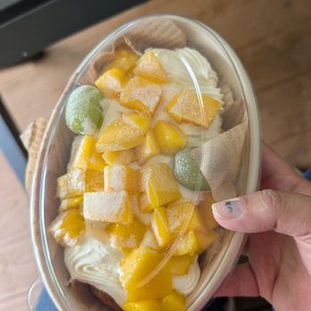 ChuChat - Mango croffle - Cafes Near Me - Johns Creek, Georgia