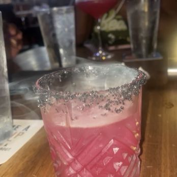 Yard House - Smoked Pink Dragon - New American Near Me - Atlanta, Georgia