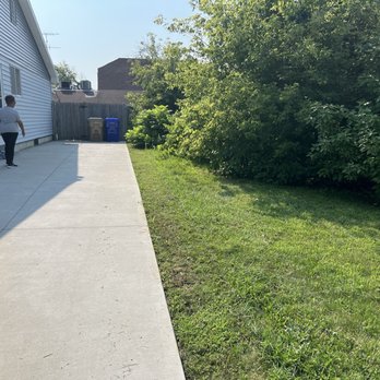 Handy Deisy Preservation - Side lot cleaned up! - Lawn Services Near Me