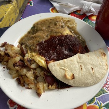 Tune-Up Cafe - Omelette - New Mexican Cuisine Near Me - Santa Fe, New Mexico Tune-Up Cafe - Omelette - New Mexican Cuisine Near Me - Santa Fe, New Mexico