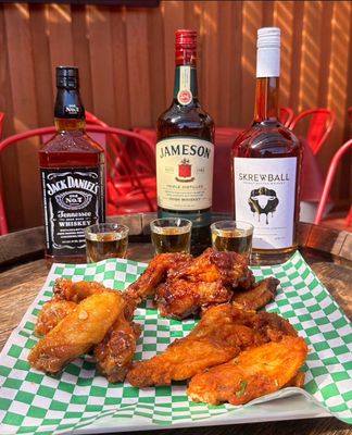 7 Mile House Sports Bar & Grill by null