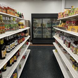 Tita Riza's Filipino Market - Inside