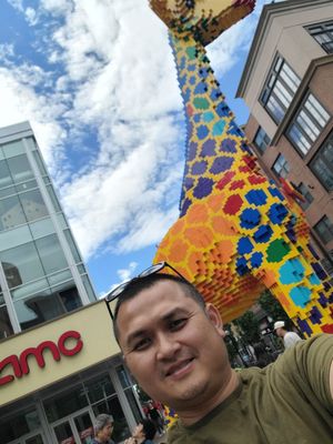 Assembly Row by null