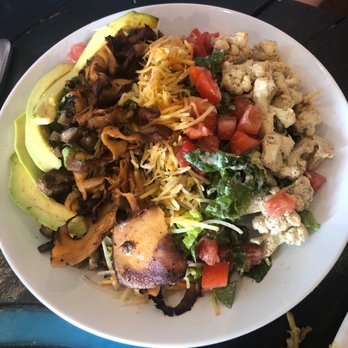 Moku Roots - Vegan Near Me - Kula, Hawaii