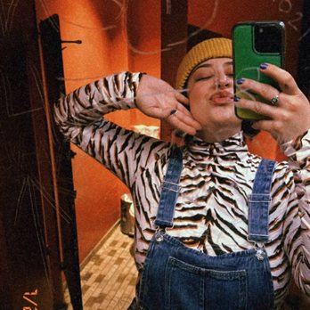 Make Out Room - Awesome mirror for selfies - Dance Clubs Near Me - San Francisco, California